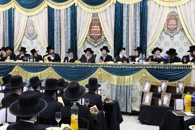 גאב"ד זוועהיל במעמד כבוד התורה בישיבת מהרי"ט