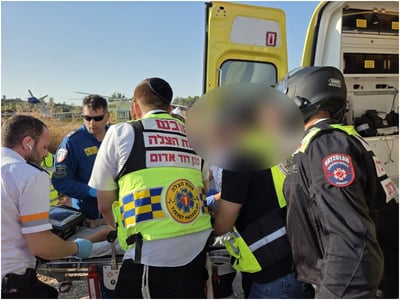 לאחר שטבע בבריכה פרטית: פעוט כבן שנתיים בסכנת חיים