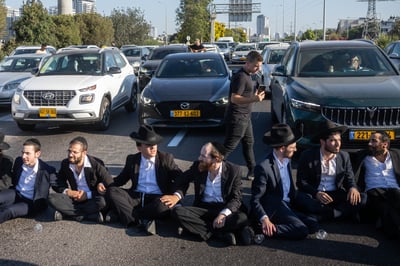 בריטניה פתחה בחקירה נגד תורמים לישיבות ביהודה ושומרון