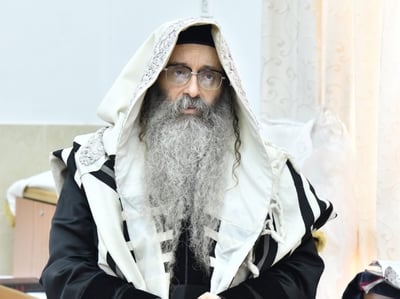 האדמו"ר מבית שמואל צבי ד'ספינקא זצ"ל
