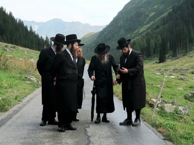 האדמו"ר מלעלוב ניקלשבורג בשווייץ