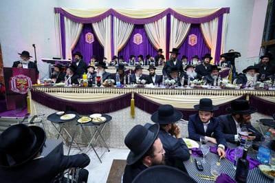 חנוכת בית המדרש 'מעייני ישראל' בבית שמש במעמד אדמו"רים ורבנים