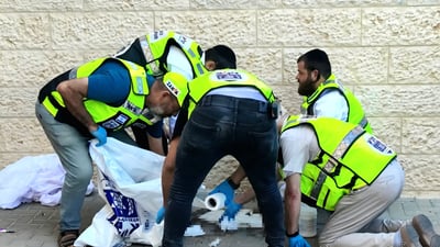 אפרת: בן 84 נפל אל מותו בעת בניית סוכה