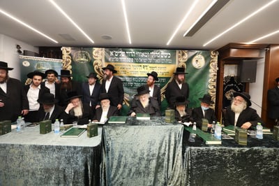 המעמד במעונו של הגר"מ שטרנבוך