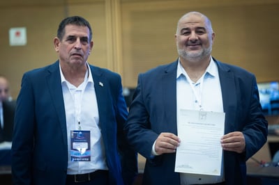 יו"ר מפלגת רע"ם, ח"כ מנסור עבאס