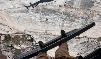 מטפס נפצע בנפילה ממצוק: חולץ ממאתיים מטר גובה