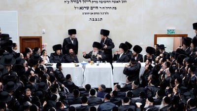 הגאון רבי שאול אלתר שליט"א בטיש מוצאי יום הכיפורים