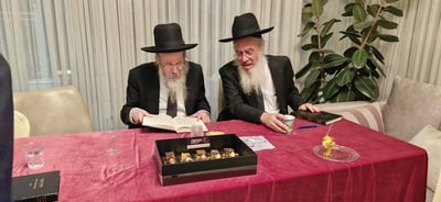 הגרא"מ פייבלזון  עם הגאון רבי חיים פרץ ברמן 
