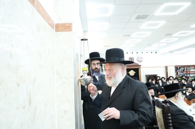 חנוכת היכל התורה בדושינסקיא | צילום: שלומי טריכטר
