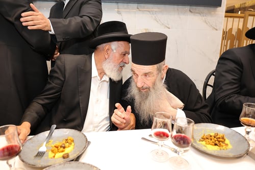 הנכד החביב של הגאב"ד 'בירמץ' את בנו, צמרת הרבנים הבכירים התייצבה 