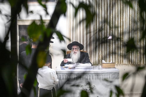 מהצפון ועד לדרום: תיעוד ממסעו המיוחד של האדמו"ר מצאנז בקרב חסידיו