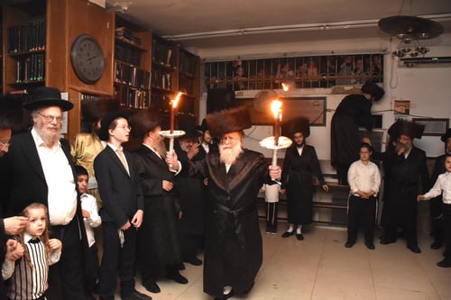 האש והלהבה של האחים המשפיעים לבית בידרמן הציתו את בני ברק