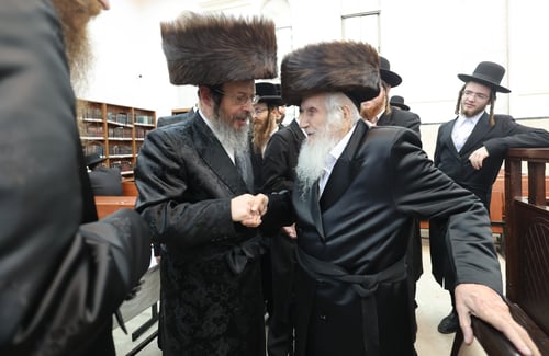 האדמו"ר לא השתתף: גאב"ד זוועהיל הכניס את נכדו בבריתו של אברהם אבינו 