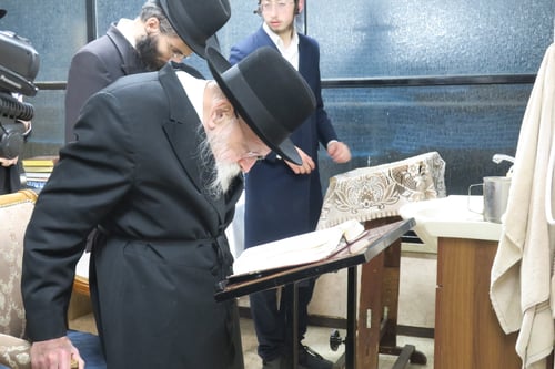 כמסורת רבות בשנים: כך ציין הגר"מ גריינמן את הילולת דודו בעל ה'חזון איש' זי"ע