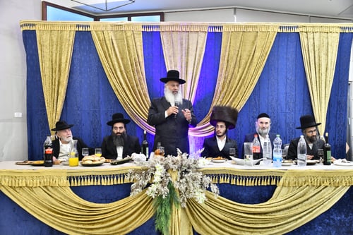 בסלבודקא למד ובברסלב חגג: נכד נשיא 'חיי עולם' בא בברית הנישואין