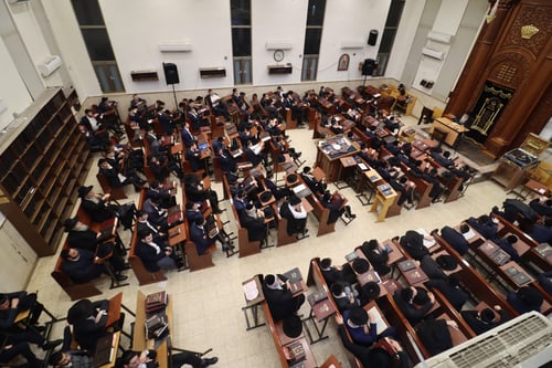 "הבעיר אהבת תורה בלבבות" | שנה להסתלקותו של הגאון רבי זאב שפירא זצ"ל 