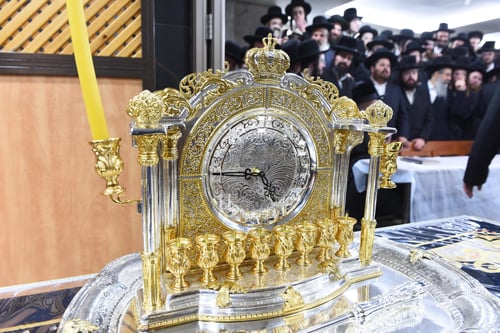 תִּכּוֹן בֵּית תְּפִלָּתִי | למה הדליק האדמו"ר מאלכסנדר את הנר בהיכל הישיבה?