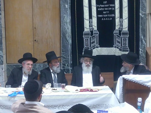 במעמד גדולי ישראל | הבחורים קיבלו על עצמם לסיים מסכת לע"נ ראש הישיבה