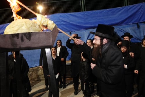 חמימות סקולנאית בצל הרשב"י | הרבי מישועות יעקב סקולען חיזק את ילדי מירון