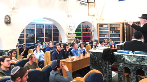 נערי 'עוטף עזה' עלו לירושלים : צפו בתיעוד ממסע החיזוק המרתק של בחורי 'נווה' בבירה