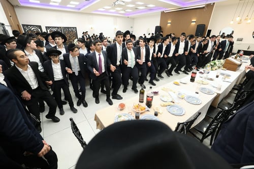 תשובת המשקל לצוררים: בחורי אלעד סיימו את הש"ס לזכרו של הגר"ש בעדני זצ"ל 