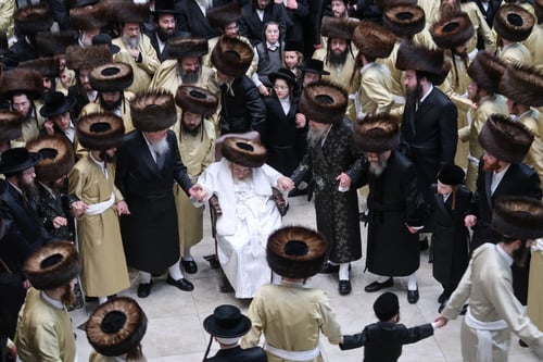 בצל הגעגוע: נכד האדמו"רים נישא לנכדת האדמו"ר מאנטניא הורדנקא