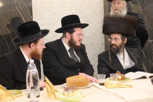 צפו כשבאבא נחום הצית את שמחת בית צדיקים בריקוד סוער