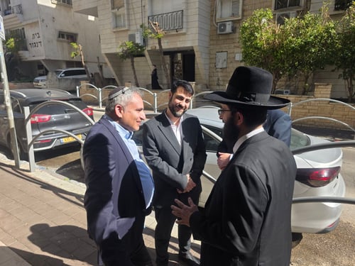 המסורת המפוארת של תוניס בלב בני ברק: כך נחוגה "סעודת יתרו" ב'כסא רחמים'