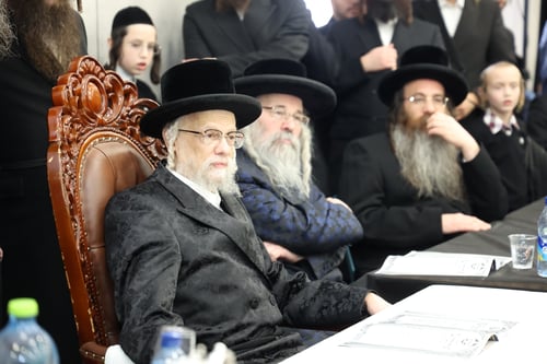 ברכת כהנים וריקוד על הכתפיים | מסיבת 'חומש סעודה' בסערט ויז'ניץ בית שמש