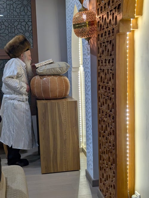 המריא במטוס פרטי | האדמו"ר מתורת חכם בביקור הוד במרוקו 