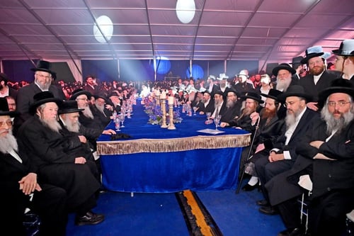 בין דפי הרמב"ם לשדות הקרב: אביו של אלישע לוינשטרן הי"ד ריגש את החוגגים