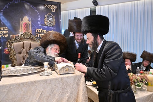 בבצ'יק קיבל יין מבורך לליל הסדר | תיעוד ממסיבת ההוקרה של נדבורנה ירושלים 