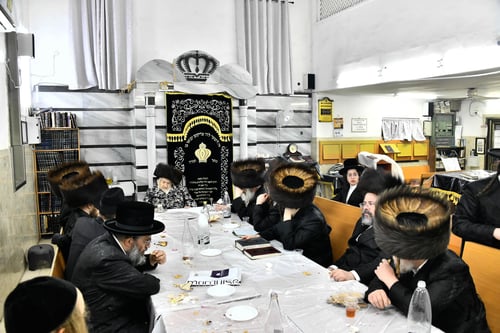 שלוש חצרות, קדושה אחת | כך חתמו את החג בטעמשוואר, ספינקא וקוזמיר