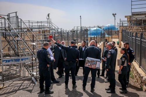 בניגוד לחגיגות יום העצמאות; העבודות על הר מירון הופסקו כליל | כך זה נראה
