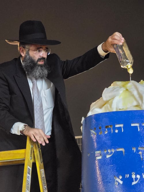 אש קודש ב"חזון מאיר" | המרא דאתרא הדליק, הילדים רקדו • תיעוד