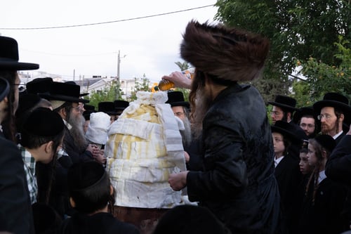 על שפת הכנרת | הדלקת הענק של האדמו"ר מלעלוב ירושלים בעיר הקודש טבריה