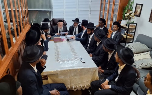 מרגש; בני התורה יוצאי אתיופיה כבשו את ליבם של גדולי ישראל לקראת חג השבועות 