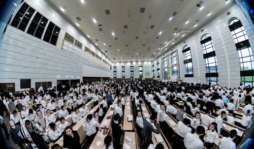 רבבות יצטרפו בשידור חי; האדמו"ר מסאטמר פתח את המסע ההיסטורי באירופה
