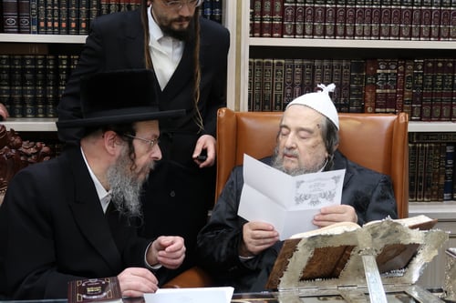 מה עשה רבי שלומק'ה בדרך חזור מהכותל? הגרי"מ שכטר ריתק את הגאב"ד בזכרונות הוד