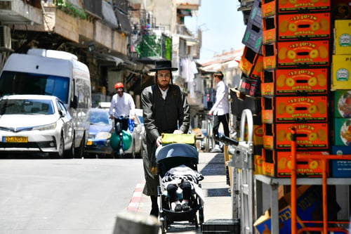 ירושלים של מעלה | התיעוד הממיס מסמטאות מאה שערים שאתם חייבים לראות