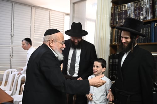 פאר דור העתיד | ילדי בני ברק הצליחו להפתיע את הגר"ד לוי