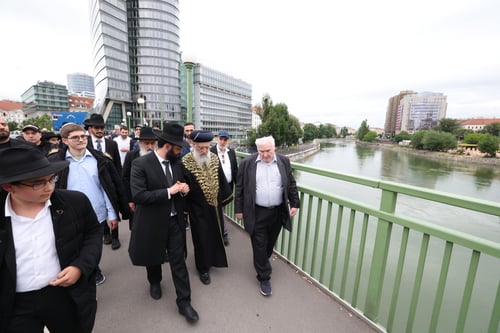 חיזק את יהדות וינה | הראשל"צ בביקור הוד באוסטריה