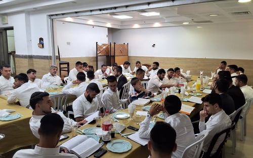 ביום ההילולא; בני החבורה ב'נווה יעקב' חגגו את סיום ה'אור החיים'
