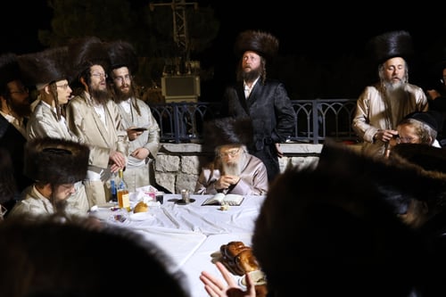 שבת בצל הרשב"י; האדמו"ר מפינסק קרלין שבת באתרא קדישא מירון • תיעוד