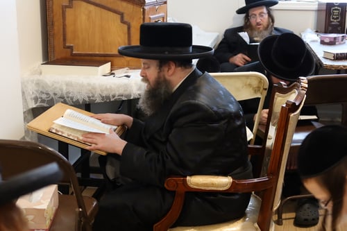 אבל החורבן בארה"ב | האדמו"ר מווילאמסבורג קונן בקריית יואל