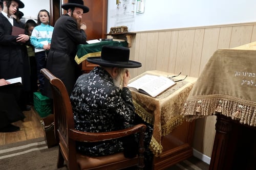בעיירת הנופש ניו המפשיר | תשעה באב בצל האדמו"ר מסאטמר