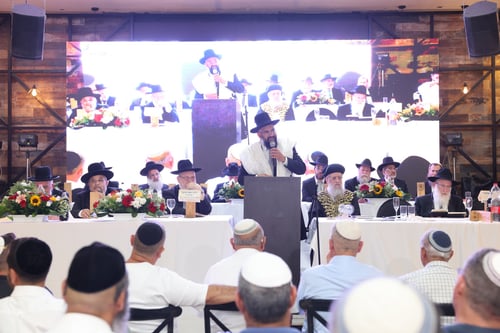 הרב אלחרר הוכתר לרב הוד השרון