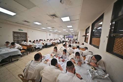 זמן אלול נפתח בישיבת המתמידים