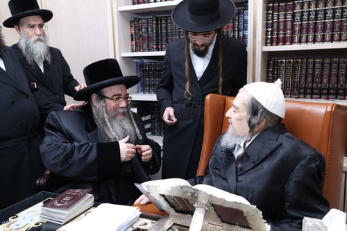הגרי"מ שכטר בירך שהחיינו על מפגש נדיר