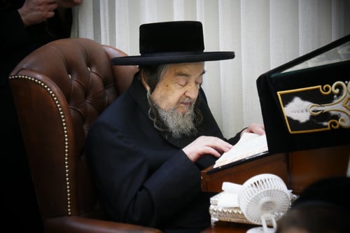סליחות ותקיעת שופר אצל זקן רבני ברסלב